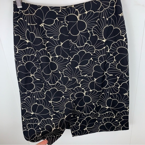 Vintage Ann Taylor 100% Silk  Black Ivory Floral Pencil Skirt 90s Y2K sz 6 - Picture 3 of 9